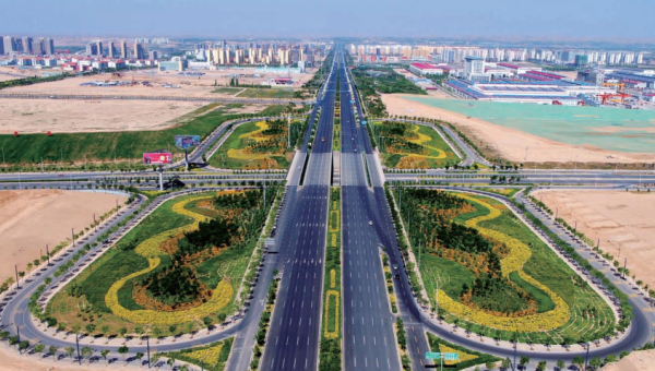 近日，蘭州新區(qū)城鄉(xiāng)發(fā)展局公布了新區(qū)2024年建筑市場(chǎng)各方主體信用評(píng)價(jià)結(jié)果，西部市政建設(shè)集團(tuán)（原甘肅省交科建設(shè)有限公司）榮獲蘭州新區(qū)2024年度建筑市場(chǎng)信用評(píng)價(jià)A級(jí)單位。作為參與蘭州新區(qū)城市建設(shè)的先行者